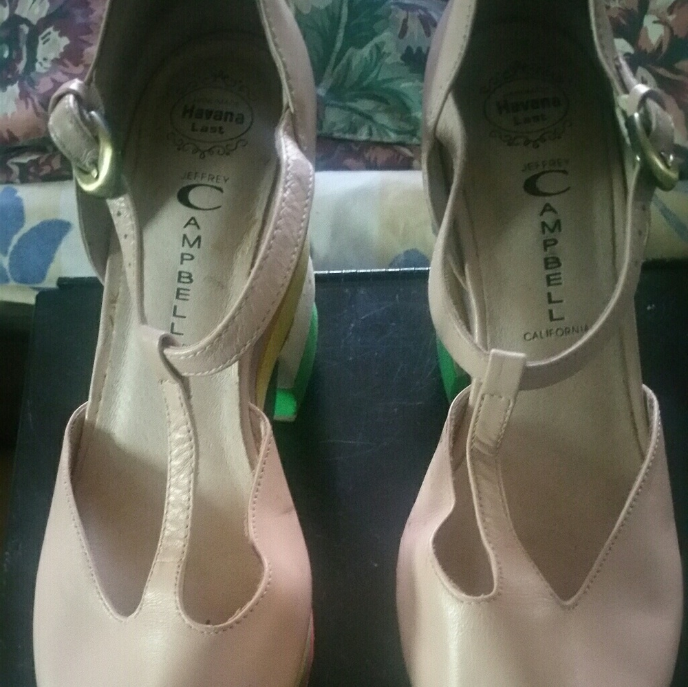Jeffrey Campbell size 9 rainbow heels